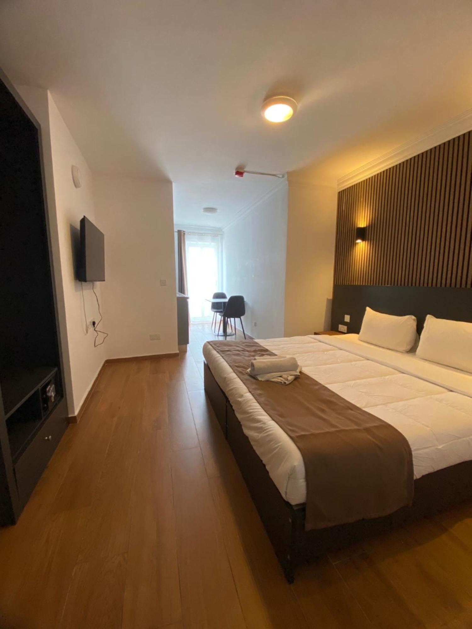 Marina Suites & Apartments - Self Catering - By Tritoni Hotels Gzira Exterior photo